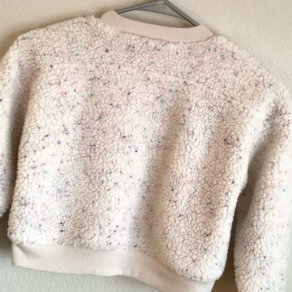 \All in Motion\ NWT Faux Shearling Pullover in Authentic Cream - Picture 11 of 15
